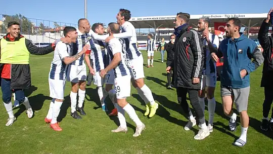 Fethiyespor'da liderlik sevinci