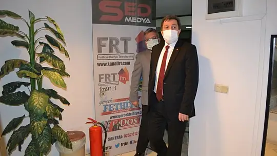 Vali Tavlı'dan İGD ve SED Medya'ya ziyaret