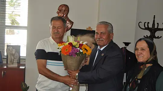 Aday Adayı Çaylı, ziyaretlerini sürdürüyor 