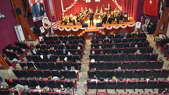 Ata okullarından Cumhuriyet Bayramı konseri