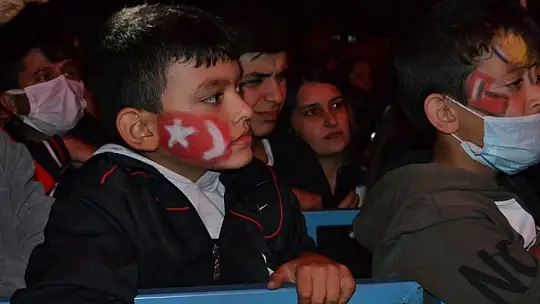 Seydikemer Cumhuriyet Coşkusunu Yusuf Güney ile yaşadı