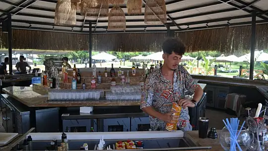 AKDENİZ'İN KIYISINDA BİR İNCİ, GÜNLÜKLÜ THE BAY BEACH