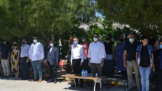 Özel öğrencilerin mezuniyet sevinci