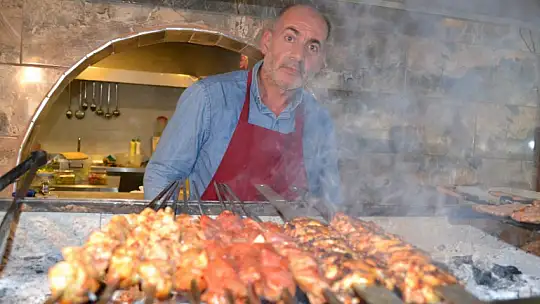 Yörük Obası Kafe Restoran Yenilenen Yüzüyle Hizmette