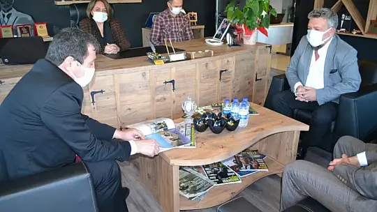 Vali Tavlı'dan İGD ve SED Medya'ya ziyaret