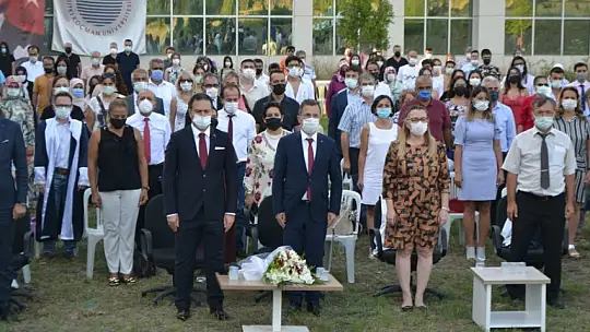 Öğrencilerin mezuniyet heyecanı