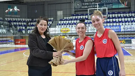 Başkan Çoban'dan filenin sultanlarına ziyaret