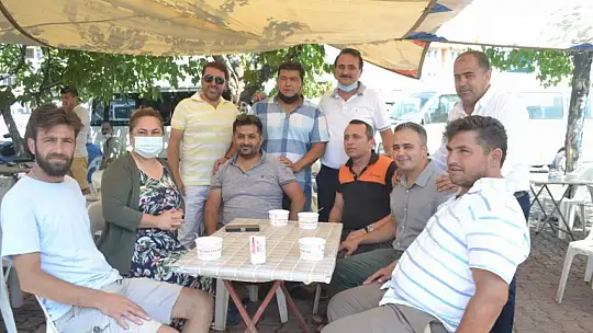 İksirci Tezcan'dan aşure etkinliği