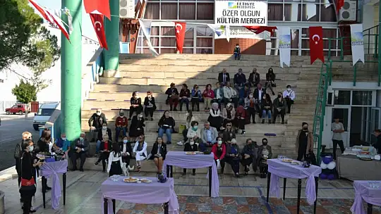 Türk kadınlar Birliği 50. Yılını kutladı