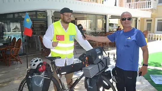 Türkiye Turuna Çıkan Kazak Bisikletçi Fethiye'de
