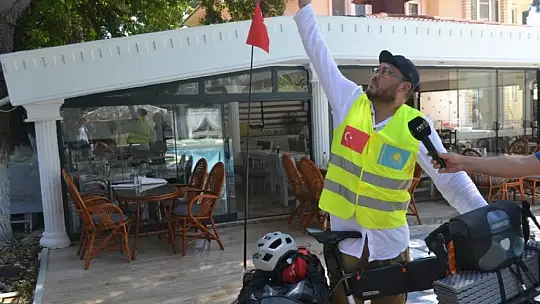 Türkiye Turuna Çıkan Kazak Bisikletçi Fethiye'de