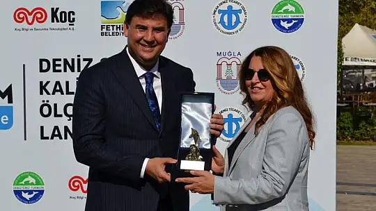 Deniz kirliliğini ölçen akıllı şamandıralı ölçüm sistemi Fethiye'de faaliyete geçti