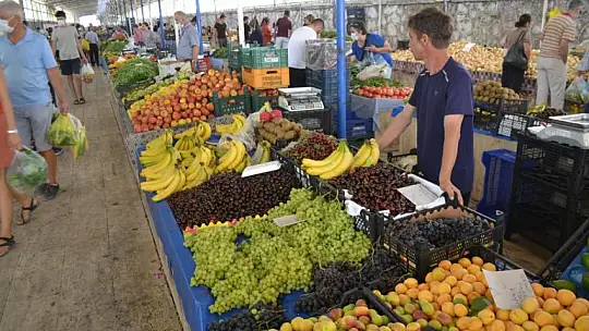 Bayram öncesi son pazar boş kaldı