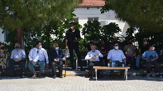 Özel öğrencilerin mezuniyet sevinci