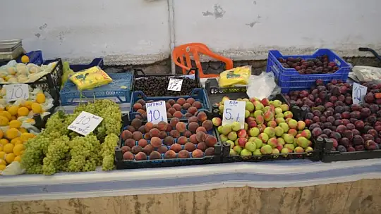 Bayram öncesi son pazar boş kaldı