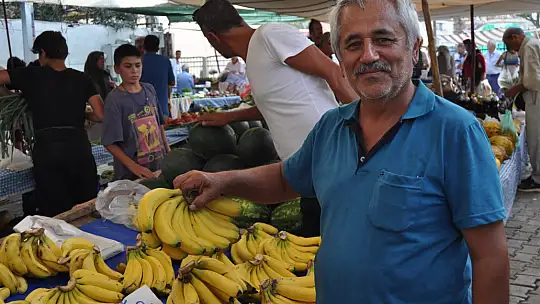 Pazarda Ne Alan Memnun Ne Satan!