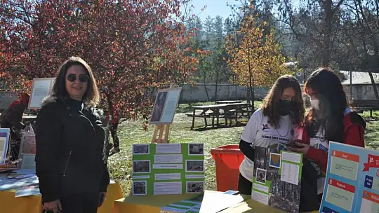 Üzümlü'de Tubitak Bilim Fuarı