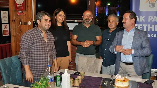 AK Parti Fethiye İlçe Yönetimi 1. yılını kutladı