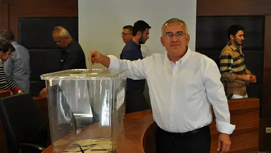 FTSO MECLİS BAŞKANI KEMAL HIRA OLDU