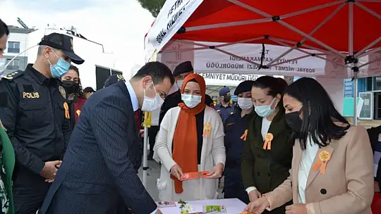 Kaymakamdan emniyet standına ziyaret