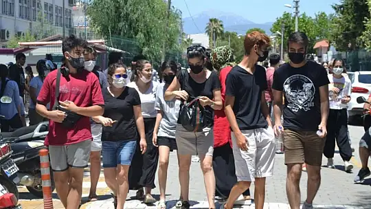 'YKS' maratonunda 'AYT' günü