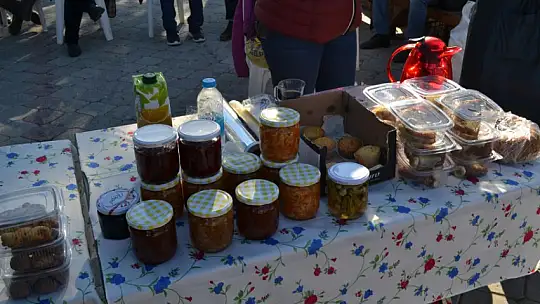 ÇYDD'den Eski Yıla Veda Yeni Yıla Merhaba Kermesi