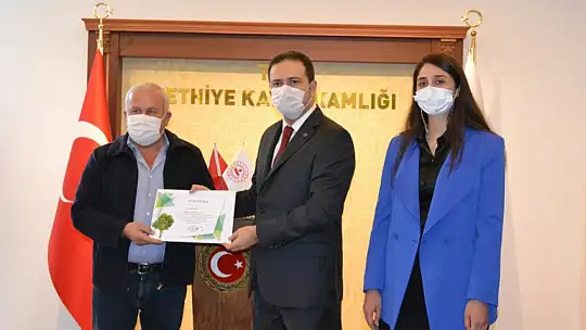 Muhtarlara sertifikaları verildi