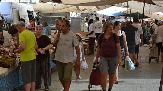 Pazarcılar İşlerin Düşmesinden Dert Yanıyor