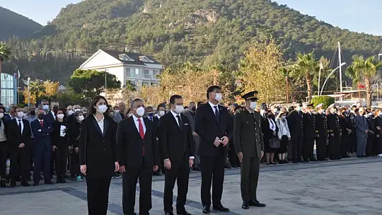 Fethiye'de Atatürk saygı ile anıldı