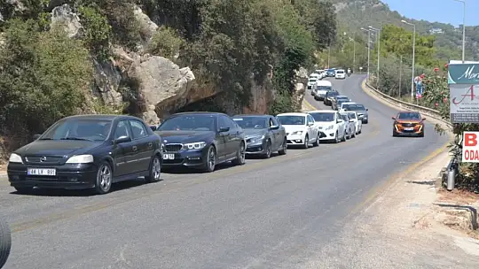 Ölüdeniz'in trafik sorununa profesyonel yardım bekleniyor