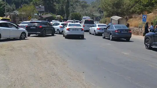 Ölüdeniz'in trafik sorununa profesyonel yardım bekleniyor