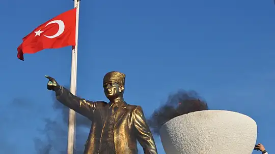 Fethiye'de Atatürk saygı ile anıldı
