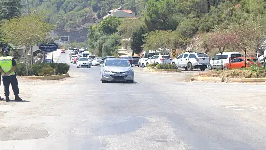 Ölüdeniz'in trafik sorununa profesyonel yardım bekleniyor