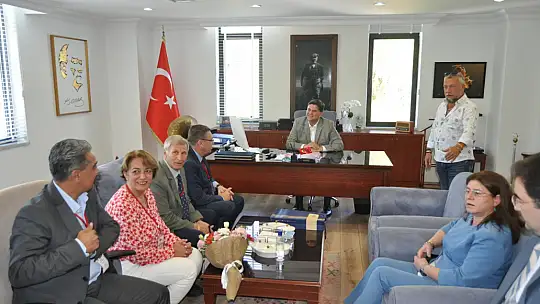 EGF'den Başkan Karaca'ya anlamlı ziyaret