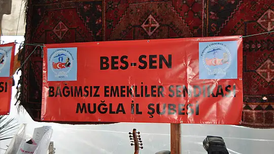 Bağımsız Emekliler Sendikası Üyelerinden Kaynaşma Kahvaltısı