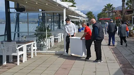Fethiye'de restoran ve kafeler açılış hazırlıklarına başladı
