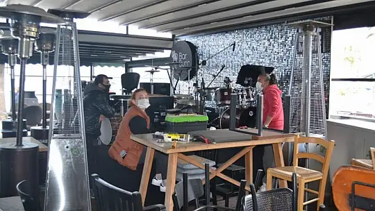 Fethiye'de restoran ve kafeler açılış hazırlıklarına başladı