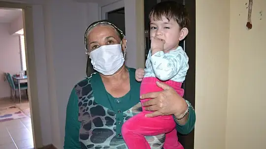 İpek bebeğin ameliyat olması gerekiyor 