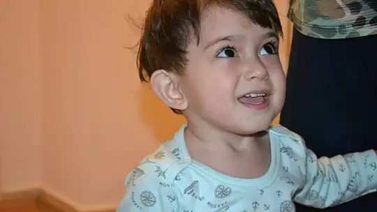 İpek bebeğin ameliyat olması gerekiyor 