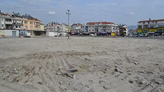 Güneş enerjisi ile elektrik üreten ilk semt pazarı