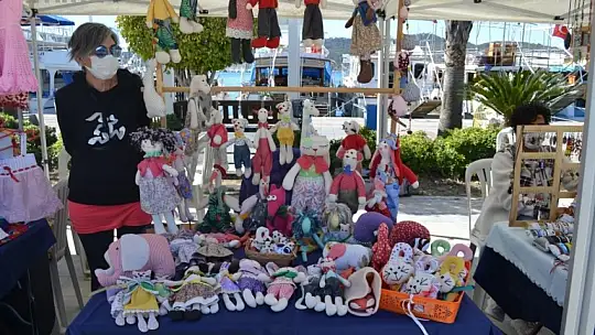 Normalleşme süreci ile stantlar açılmaya başlandı