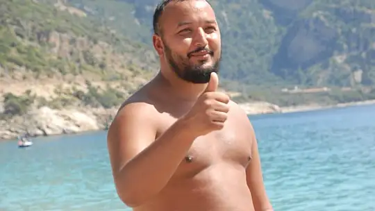 Güneşli ve güzel havada deniz keyfi yaptılar