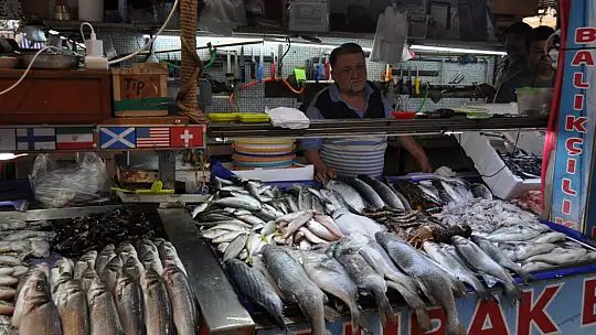 Vatandaşın Tercihi Küçük Balıklar Oldu