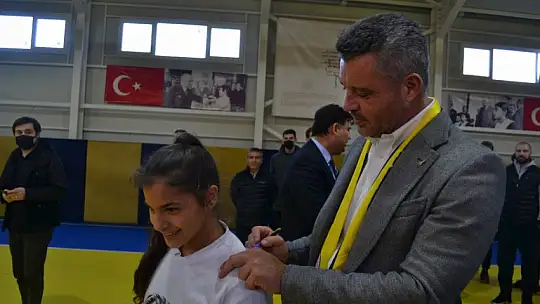 Saran'dan spor kompleksi