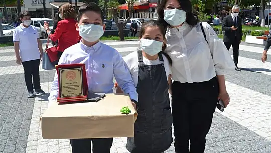 'Ben Okuyorum Dünyam Büyüyor'