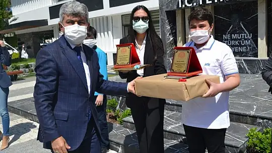 'Ben Okuyorum Dünyam Büyüyor'