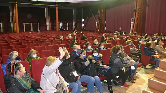 Kadın Meclisi başkanını seçti