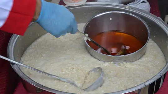 Fethiye Lisesi Mezunları Keşkek Günü'nde Buluştu