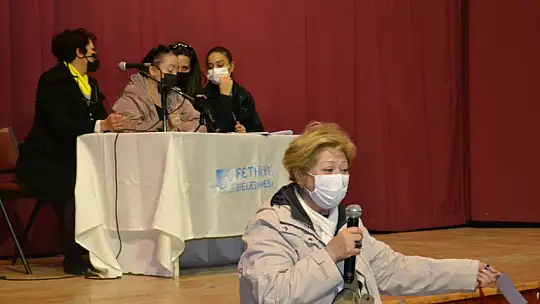 Kadın Meclisi başkanını seçti