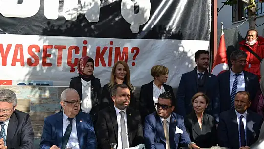 Chp Rozet Takma Törenine Yoğun Katılım